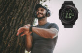 Tact Watch – smartwatch cu carcasă rezistentă la apă, praf și șocuri